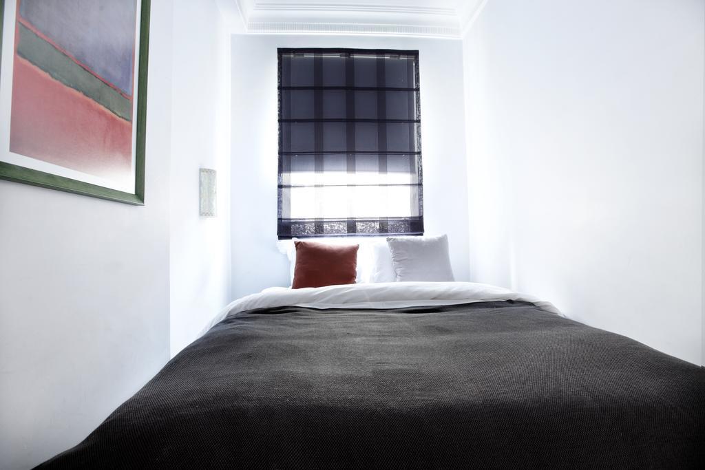 Perazre Hotel Istanbul Rom bilde